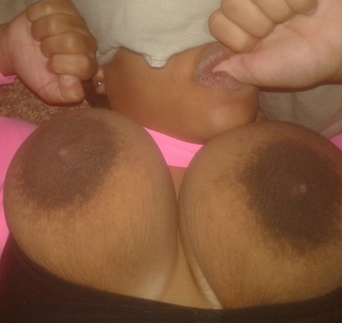 drt28: allthetitsyoucanhandle: Who titties look better 1,2,4,3