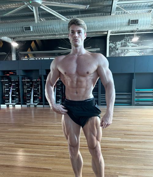 Carlton Loth