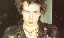 astralsilence:  Sid Vicious (via) 