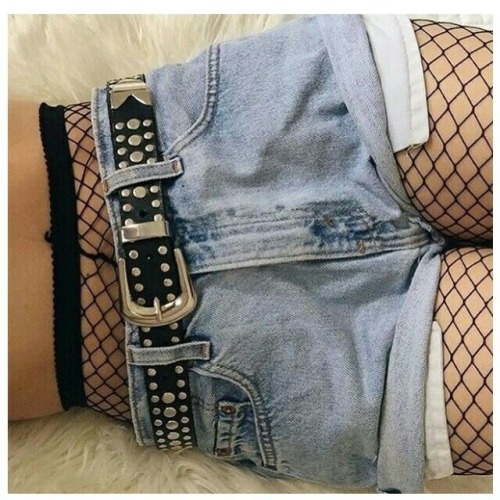 Grunge Fishnet Thinspo💒🖤