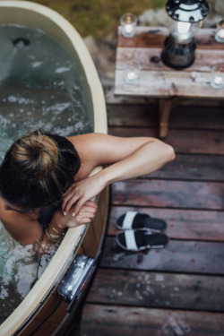 thelocalwanderer: hot tub in the woods. 