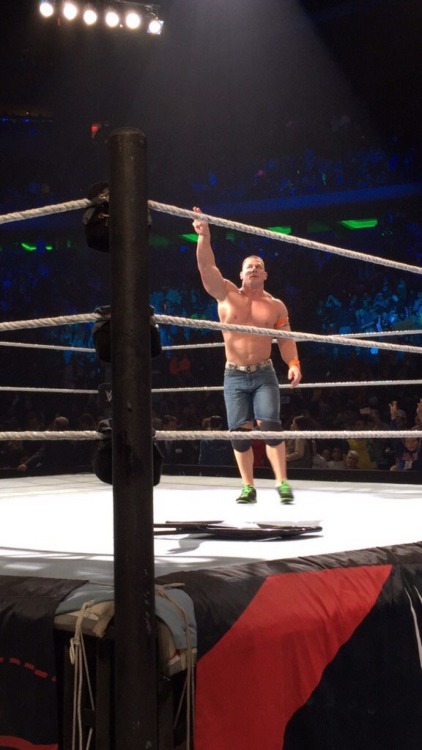 unstablexbalor:  @TheGarden: .@JohnCena returns to @TheGarden victorious against Alberto Del Rio by DQ at @WWE Live! #WWELive #WWEMSG  