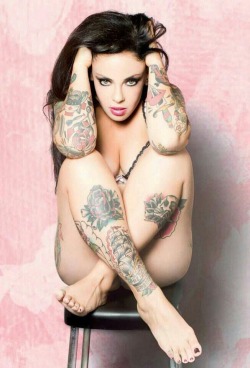 ilovetattoogirls