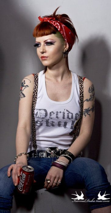 alternative-pinup:  Alternative Model