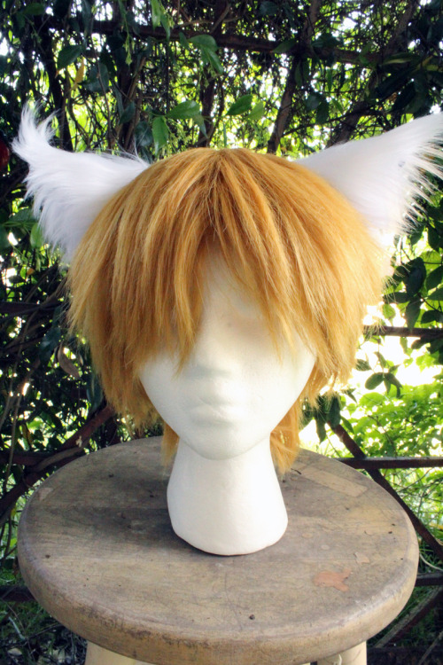 Cat/Fox Headband EarsWhite ears look good with any hair color. :DSee something you like or maybe hav