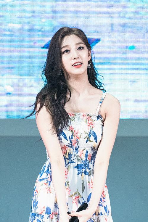 lovelyz-diary:180816 Lovelyz Jung Yeinat 25th World Scout Jamboree© handle with caredo not edit, cro