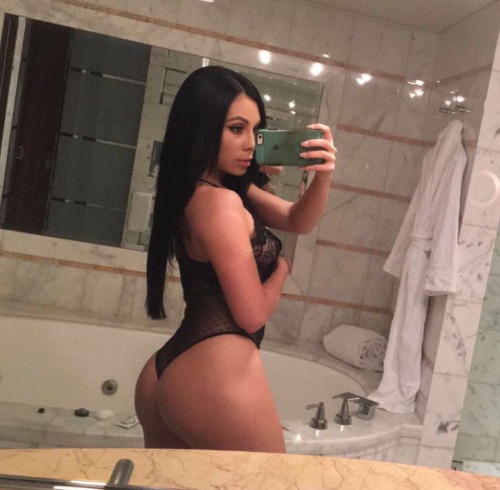 boogietheguru:  Gianna