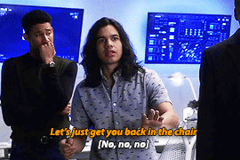speedstergifs:Barry Bart: 😱😨😱😨😱😨