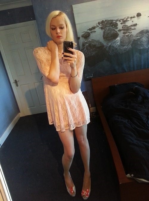 http://prettycd.tumblr.com/post/118416830464