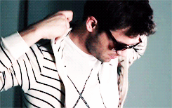 Voir un profil - Gabriel Cunningham Tumblr_inline_nreqdnz2e71qlt39u_250