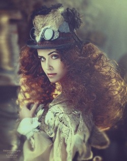 steampunk-girl:  Steampunk Girl http://steampunk-girl.tumblr.com/ 