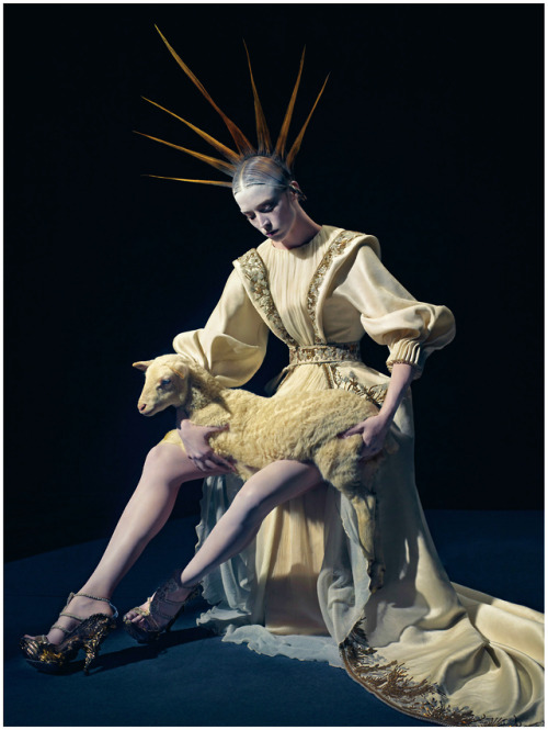 robertocustodioart:Raquel Zimmermann by Mario Sorrenti 2011