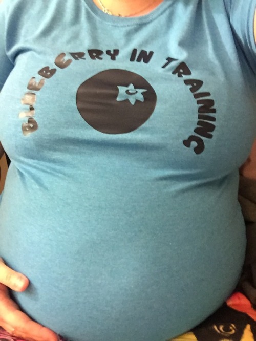 stuffmybellybigger:More lovely shirts made by @feedmeallthethings! If you have any feedism related