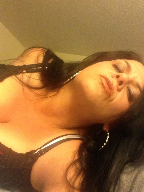 very hot sexy horny !!!