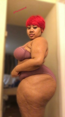 blaccsavage:  kybbc:  thickordie:I WILL KNOCK