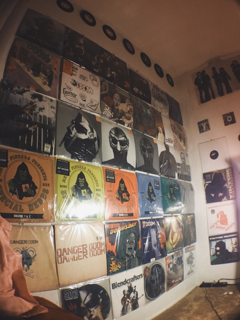 kimmyvondoom:  My “Wall of Doom” suddenly turned into “Walls of Doom.” 💕