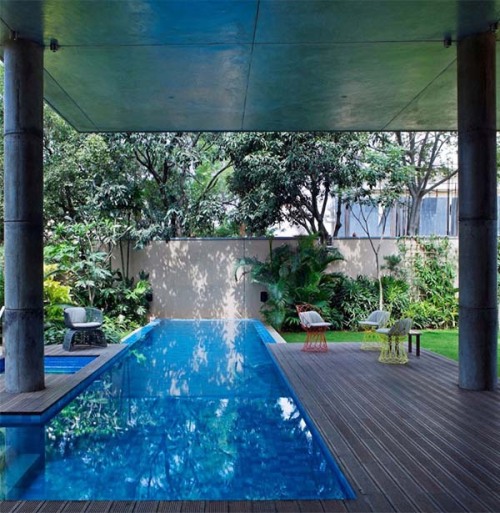aros:  Library House in India