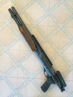 just-remington:  Remington 870 + KAC RAS