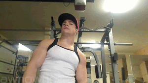 awhowho2:  Fratmen Trent - Bubble Butt Workout!Trent working up a sweat in the gym!