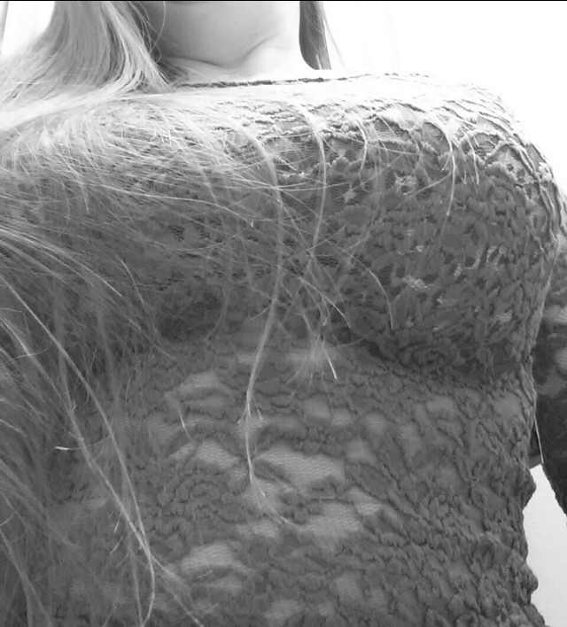 sassysexymilf:  luvtoplaydirty:  sassysexymilf:  This set of pics that was a suggestion