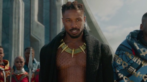 delusionsofnostalgia:  When he’s so sexy, it’s almost offensive 