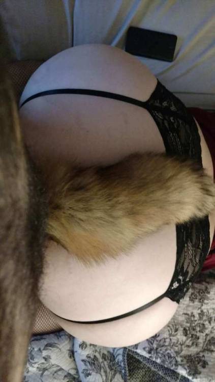 nietzsche-and-chill: I can’t wait until this vixen and I can go to the Halloween party with our friends this year while she’s dressed like this with a tail plug in her booty. Hopefully, it will attract some like-minded people ;3  I swear to god, shes