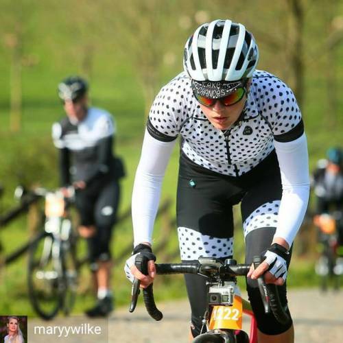 blog-pedalnorth-com:@Regrann from @maryywilke - Suffering at Paterberg - 21% uphill on cobbles #cycl