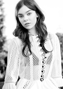 : Hailee Steinfeld for Marie Claire Magazine