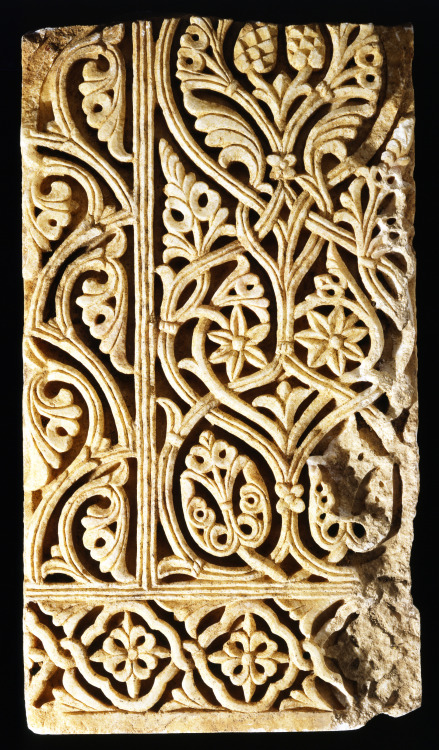 Marble panelSpain, Cordoba; 2nd half of 10th centuryH: 51.5; W: 28.2 cmThe marble panel is closely r