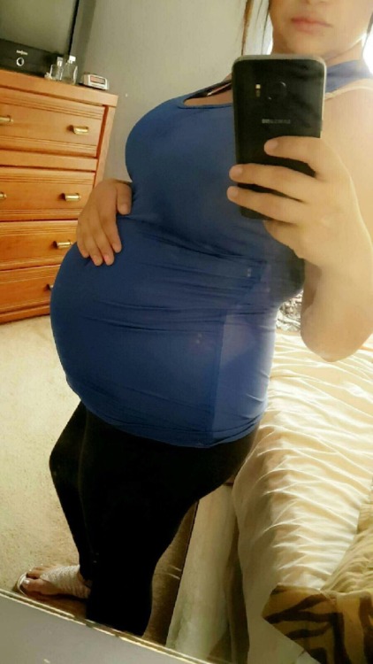 lovemesomepregnantbitchez:  Her snapchat is subsluuut69  Go check her out!  She’s loving all the attention and in turn her snap stories have gotten even more full of milk, her belly and pretty pregnant pussy! Go show her how much you love her sexy body