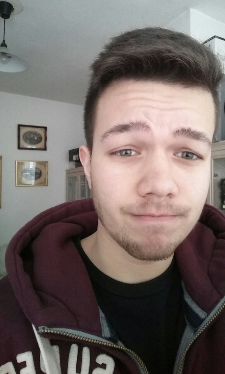 muzzmansblog:Considering shaving the face today: but unsure