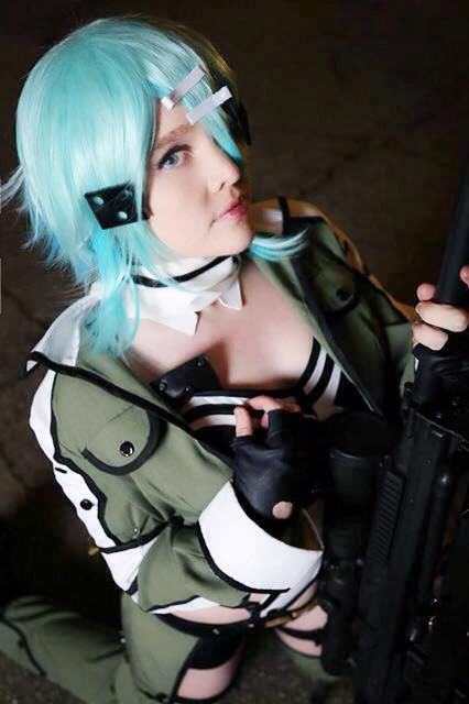 nsfwfoxyden:  Big announcement time! <3I’ve just added a Sinon print bundle to my print store here –>http://foxycosplay.storenvy.com/…/12940315-sinon-print-bund…This bundle includes a digital download mini set with purchase of never before