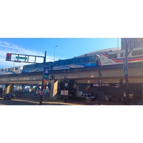 Today, I nerded out when I saw an old #Skytrain with all three paint jobs.