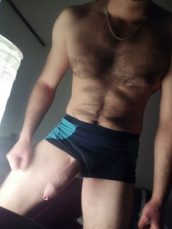 Uncut Dick Wank Bank