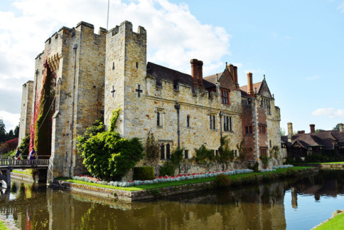 glorianas: hever castle, kent, england, september, 25th, 2015