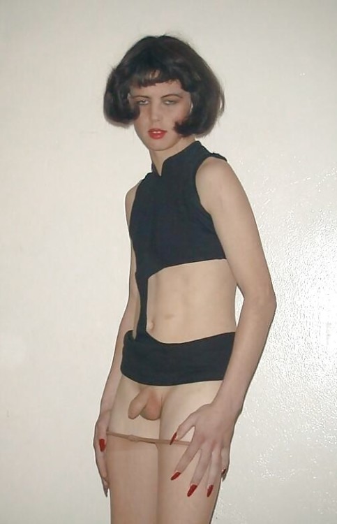 nastykinkysissycumslut:  femboisdaddy: cutie pie! 
