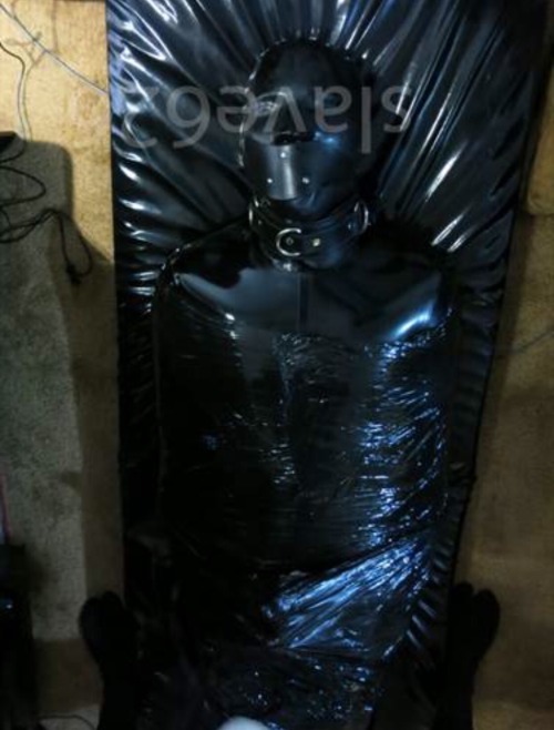 rubberstitch: Rubber Encasement Punishment (Nov 24, 2015) I honestly don’t remember what I sai