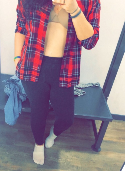 Porn kenkenkennykenken:  Always in a fitting room photos