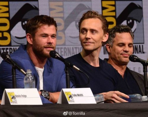 maryxglz:Chris Hemsworth, Tom Hiddleston and Mark Ruffalo attend the Marvel Studios Presentation dur