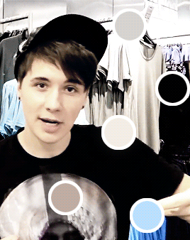 howelter:color palettes → a day in the life of dan and phil in london(insp)