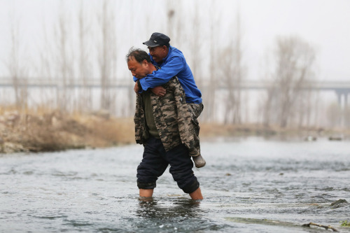 ultrafacts:  “I am his hands. He is my eyes.”Jia Haixa talks of his symbiotic relationship with his friend Jia Wenqi — a double amputee. The pair work together to plant trees in Yeli village, just outside of Shijiazhuang city, northern China.Losing