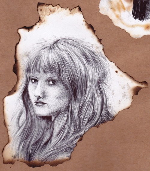 ‘Just another picture to burn … ‘taylorswiftAnother biro drawing of Taylor, again experimenti