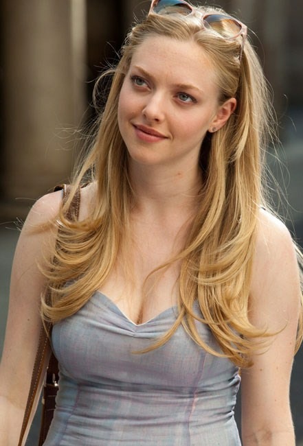 famoustits23:  229 AMANDA SEYFRIED Age 29. Bra size 34C Set number 229 from famoustits23 BORN: Pennsylvania, USA TV: Veronica Mars FILMS: Mean Girls, Mamma Mia!, Jennifer’s Body, While We’re Young, Ted 2.