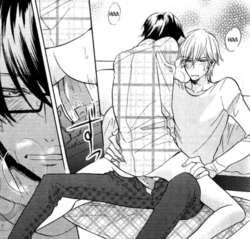 Edi's reading yaoi