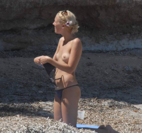 removing or putting on pants nudists and naturists