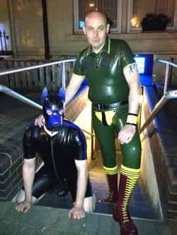 dalocktar:  Me in my pup hood and rubber
