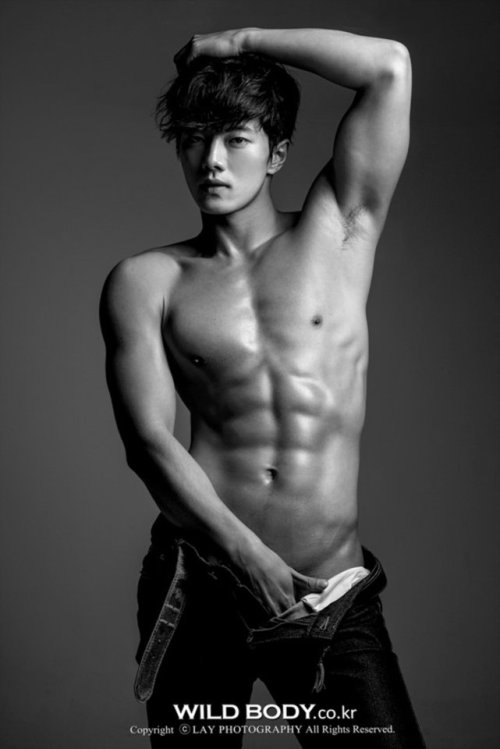 juyumyn: tengazhu:박정준 park  jeongjun 네 한국은 좋은 나라입니다