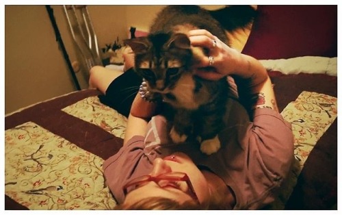 feleciaandthedinosaur:  World AS Day has passed but here is a glimpse of what life with AS looks lik