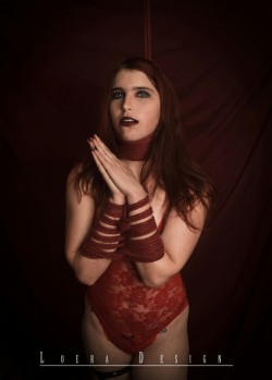 domphotog:  Crimson surrender, model @blueeyedbeautyvioletindigo , makeup @thingsithinkthataresexy, rigging and photos myself. If you are in the Los Angeles area and would like to model/collaborate in some sexy art feel free to message me 