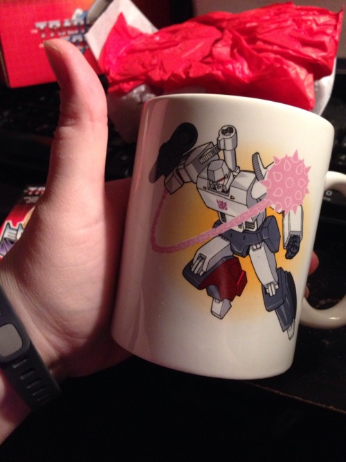 lordcellytron:  Super fun and awesome Transformers mug gift set at Kmart!!   Check it check it. Complete with Hot Rod Cocoa mix, a delicious chocolate CHIP cookie (“Nobody’s ever really disabled, as long as they’ve got courage!”), and THIS AMAZING